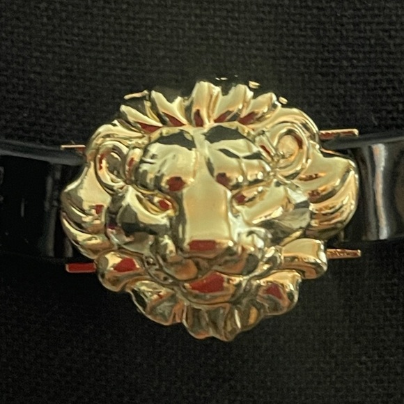 Vintage Accessocraft Gold lion head black and gold belt - Picture 3 of 4